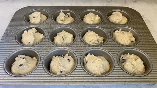 Banana Chocolate Chip Muffins Large Batch Add Batter to Muffin Tin
