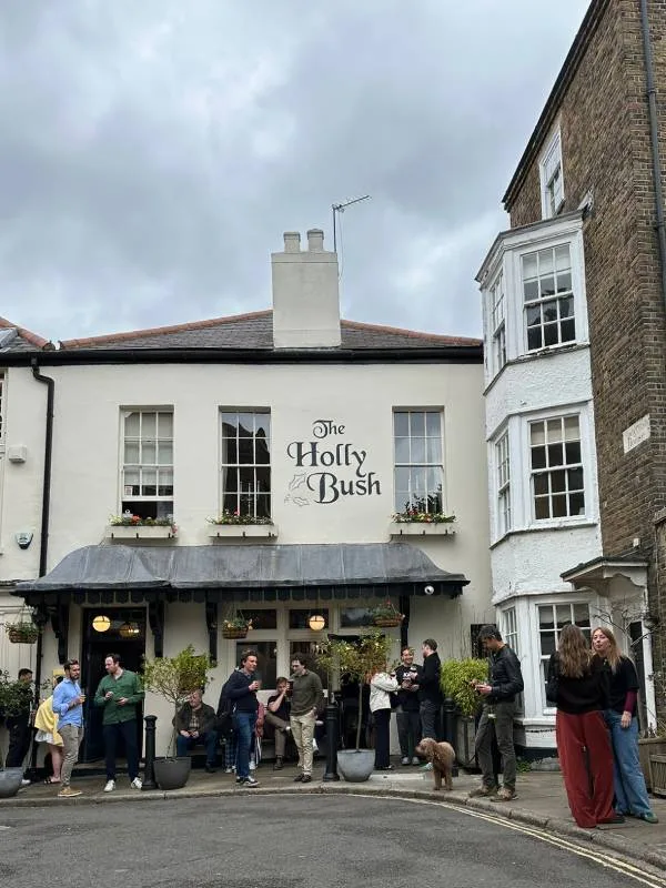 Best London Pubs The Holly Bush