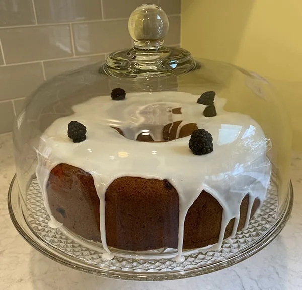 How to Decorate Blackberry Lemon Bundt Cake
