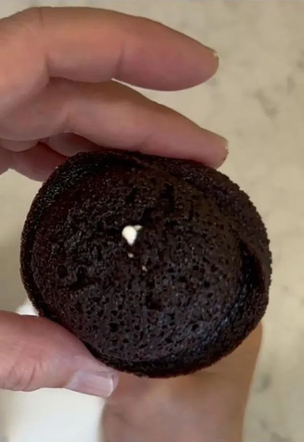 Hostess Cupcakes Recipe Cream Filling at Top of Cupcake