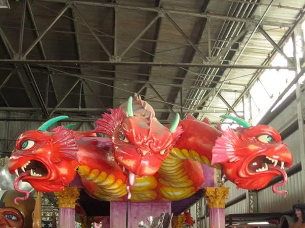 Mardi Gras World Hydra