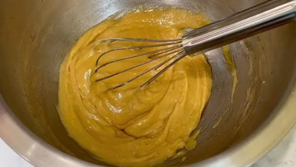 Mini Skillet Cookie Stir in Vanilla