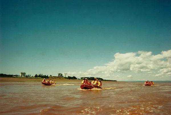 Tidal Bore Rafting the Rapids Build